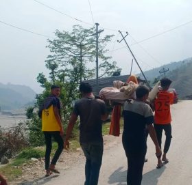 कोरोनाको महामारीमा सदरमुकाम मार्तडीमा बिरामी बोक्ने एम्बुलेन्स छैन