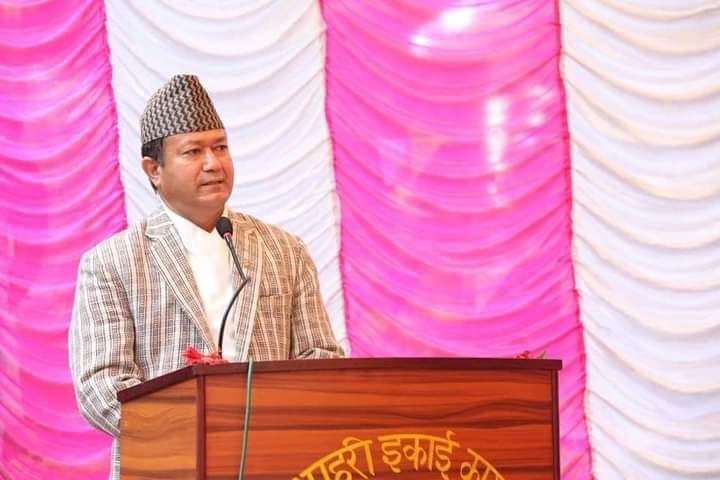 प्रकाश शाहले लिए अर्थ मन्त्रीको शपथ