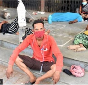 अस्पतालमा अक्सिजन बाँड्ने युवक पक्राउ