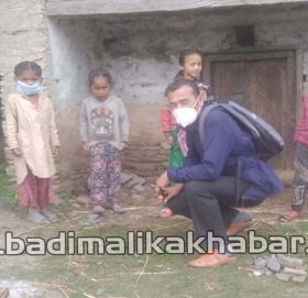 कोरोना रोकथामका लागि गाउँ गाँउमा चाेयाकाेटका  शिक्षक