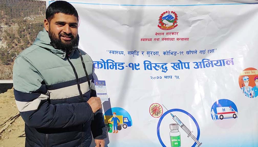 कोलेनिका लेखापाल तिमिल्सेनाद्धारा जिल्लामा अक्सिजन ब्यबस्थापनका लागि ५ हजार सहयोग