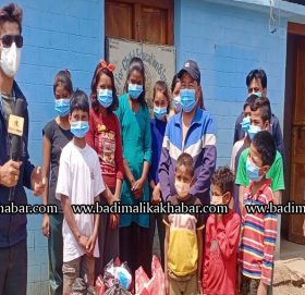 बडिमालिका खबर द्धारा कन्सन बाजुरालाई खाद्यन्न र स्वास्थ्य सामाग्रि सहयोग (भिडियाे सहित)