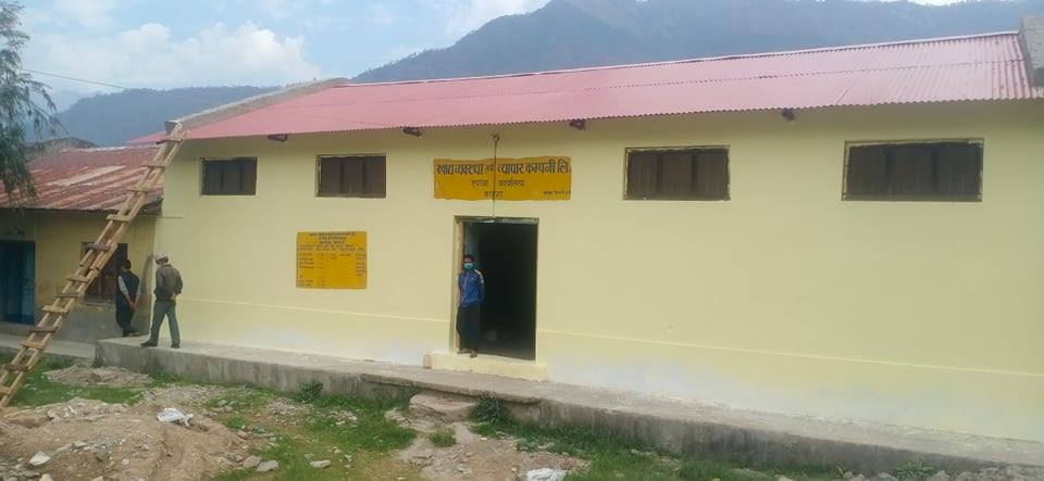 खाद्य संस्थान बाजुरा शाखामा चामल सकियो