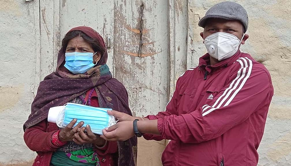 नेकपा माओबादी नेता शाही कोरोना सम्बन्धी सचेतना दिन गाउँ गाउँमा