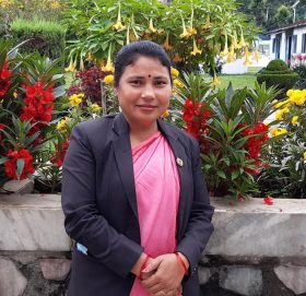 बझाङकी आशा बिक बनिन् मन्त्रि