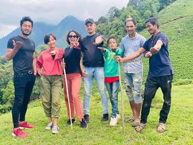 लकडाउन डायरी:सम्झनामा बझाङ्गको लिङ्गा पाटनको यात्रा।(साथमा The Sonica Show Team)