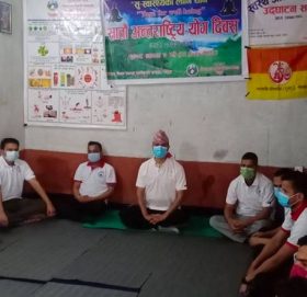 विश्व योग दिवस बाजुरामा पनि मनाइयाे