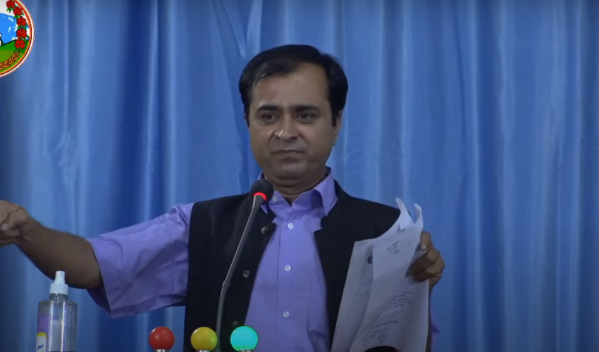 सुदूरपश्चिम सरकारले ल्याएको बजेट दिशाहिन : प्रदेश सांसद भट्ट