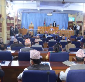 सुदूरपश्चिमको नीति तथा कार्यक्रममा अटाएनन् प्रदेश गौरवका आयोजना