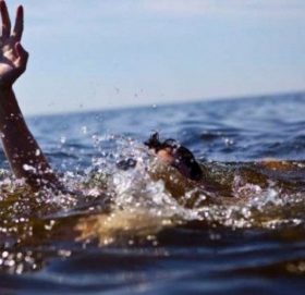 बाजुरामा खोलाले बगाउँदा बालिका घाइते