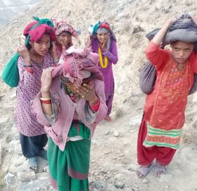 बाजुराकाे मुक्तिकोट गाउँ चरम खाद्य संकटको मारमा