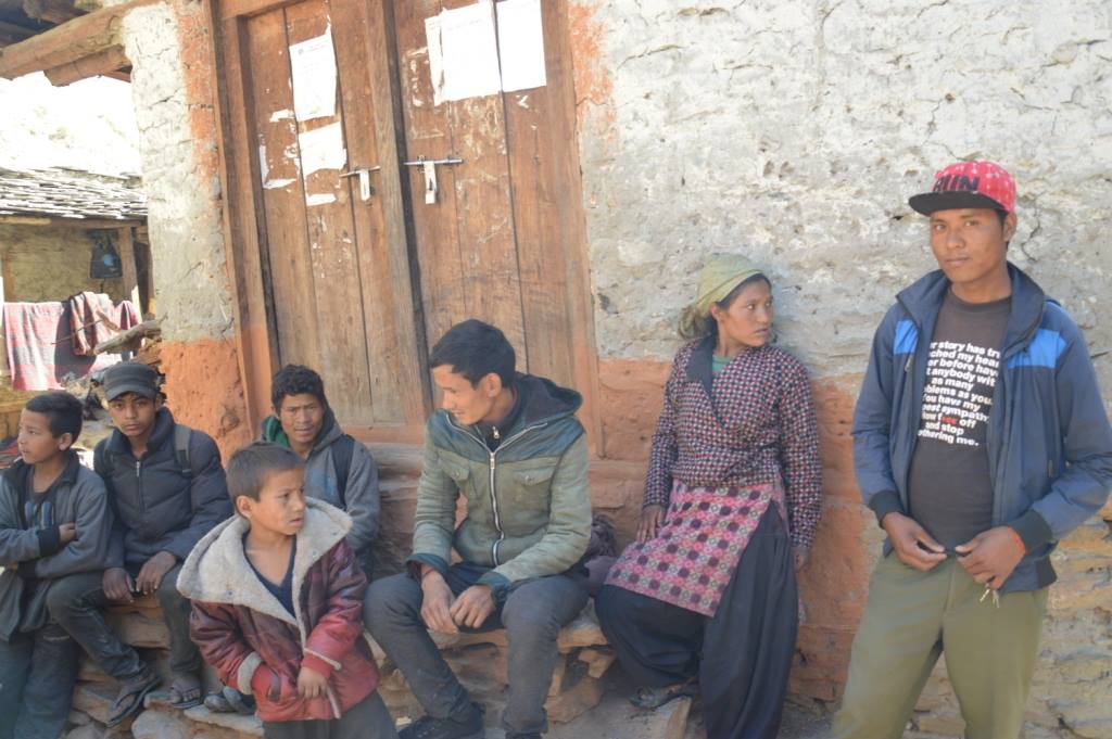 बाजुराको कुवाडी अस्थायी डिपोमा चामल अभाब, हिमालीमा खाद्यन्न संकट