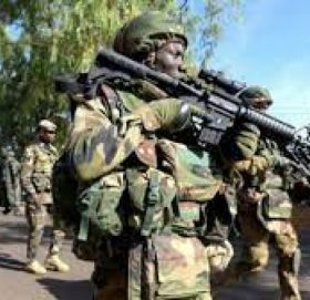 बन्दुकधारीहरुको आक्रमणबाट ८८ जनाको मृत्यु