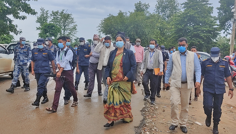 सुदूरपश्चिमका मन्त्रीहरु भन्छन् – कोरोनाको तेस्रो लहर फैलिन नदिन पूर्वतयारीमा जुटिसक्यौँ