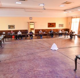 एकता बचाउन अन्तिमसम्म प्रयास गर्ने एमालेको निर्णय