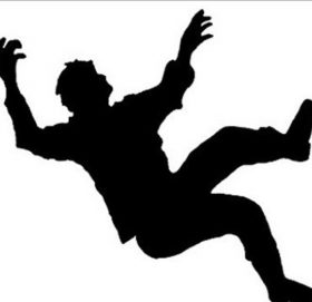 बाजुराकाे गौमुलमा भिरबाट लडेर एक युवकको मृत्यु