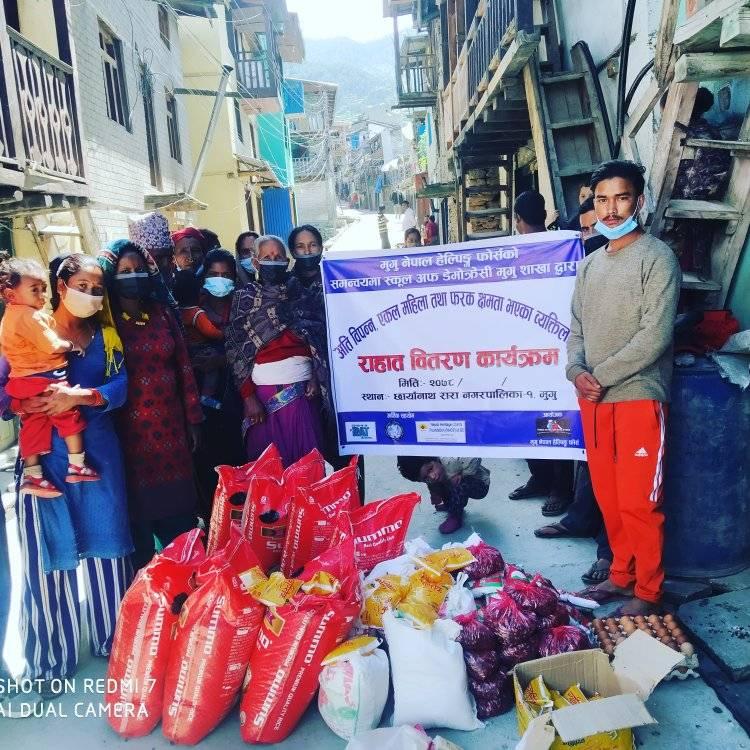 मुगुको छायानाथ र सोरुका ६० परिवारलाई राहत साम्रगी बितरण