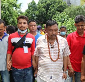 पूर्वमन्त्री गिरीद्धारा तुलसीपुर डान्स स्कुलको उदघाटन कृष्ण अधिकारी