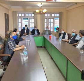 विपक्षी गठबन्धनबाट अलग हुने माधव नेपालको घोषणा