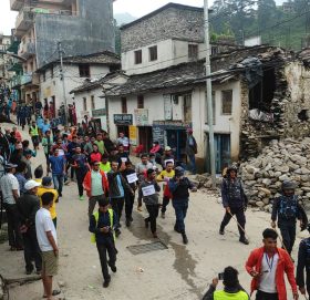 बाजुरामा सयुक्त विद्यार्थी संगठनहरुले निकाले सिट्टी जुलुस