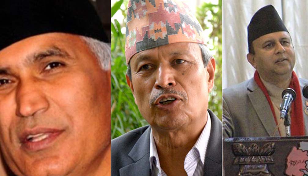 कार्यदलको बैठकअघि पौडेल, रावल र पोखरेलबीच छलफल