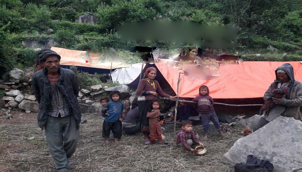 हिमाली गाउँपालिकामा पहिरोले १ सय २१ घर परिवार बिस्थापित