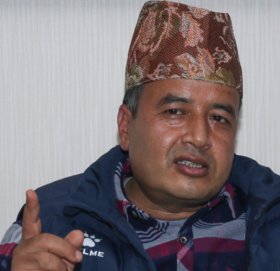 पूर्वमन्त्री महेश बस्नेतविरुद्ध फौजदारी कसुरमा जाहेरी दर्ता