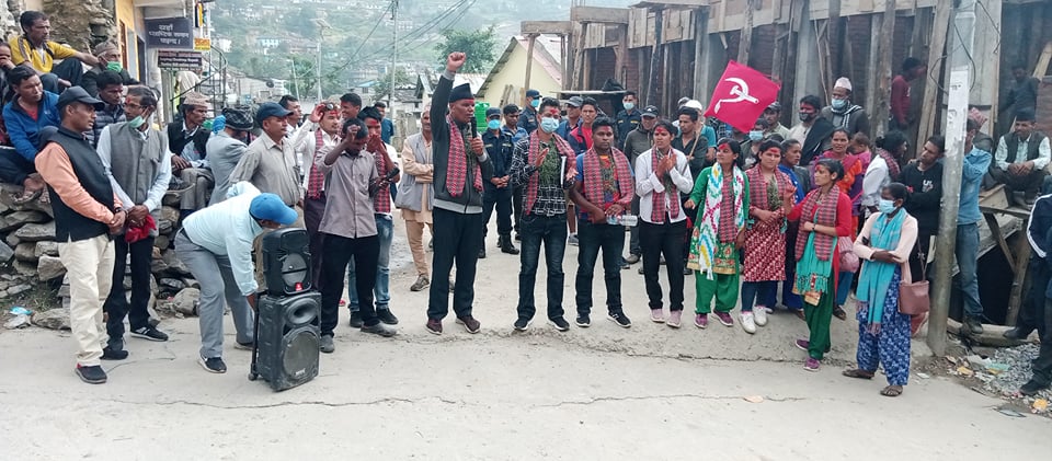 २० महिनादेखी कारागार बाजुरामा रहेका नेकपा बिप्लव समुहका नेता तथा कार्यक्रता रिहा