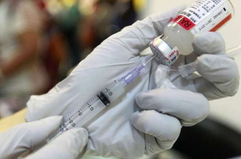 खुट्टामा चोट लागेका बिरामीलाई रेबिजको खोप !