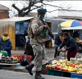 दक्षिण अफ्रिकामा लुटपाट र हिंसामा १ सय १७ को मृत्यु, २० हजार सेना परिचालन