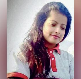 जो मलाई बचाऊ भन्दै थिइन्