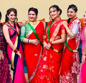 दुर्गाको ‘कुरा काटन’मा ८ जना गायिकाको स्वर, १६ जना मोडलको अभिनय