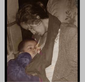 डडेल्धुरा माइतीघर भएकी धर्मा, मृत्युपछिकाे भावुक तस्बिरले भाइरल हुँदैछिन्