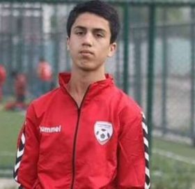 अमेरिकी सैन्य विमानबाट खसेर मर्नेमा अफगानिस्तानका युवा फुटबलर