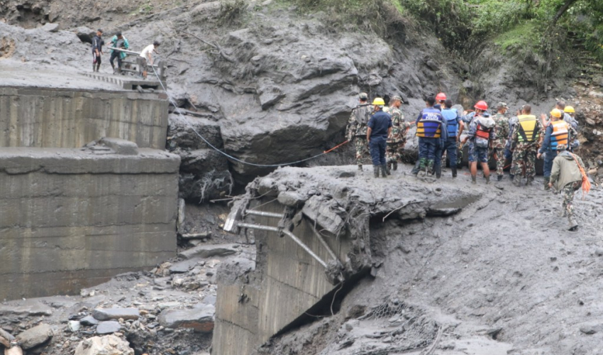 दार्चुलामा बाढीपहिरो : मृतकको संख्या ३ पुग्यो, दर्जन घर बगायो