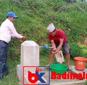 अछामको चौरपाटि गाउँपालिकामा एक घर एक धारा अभियान