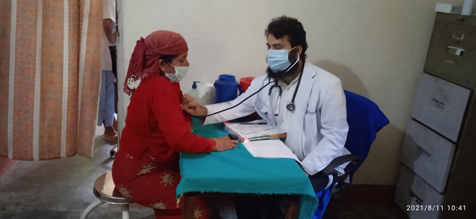 दुर्गमको नमुुना टाँटे स्वास्थ्य चौकीमा प्रभाबकारी बन्दै चिकित्सक सेवा