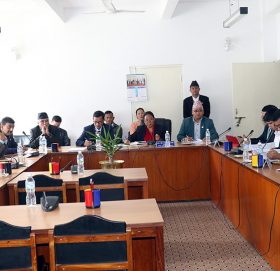 ‘कक्षा १२ को परीक्षा छिटो सञ्चालन गर्नू’