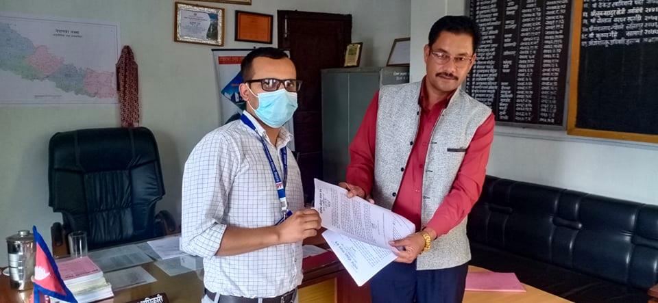 काेल्टी क्षेत्रकाे समस्याका बिषयमा नागिरक अधिकार संरक्षण केन्द्रद्धारा प्रशासनमा ज्ञापन पत्र