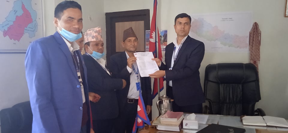 नेपाल निजामती कर्मचारी द्धारा सम्माननीय प्रधानमन्त्रि तथा मन्त्रीपरिषदलाई ज्ञापन -पत्र