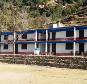 बाजुरा क्याम्पसमा स्वास्थ्य सुरक्षा अपनाएर भौतिक उपस्थितिमै पढाई संचालन गर्ने