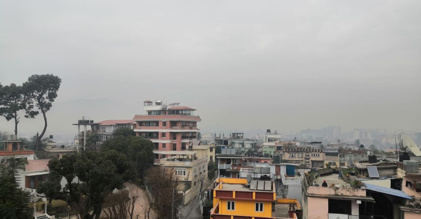 वायु प्रदूषण जाँच्न नयाँ मापदण्ड, दबाबमा नेपाल