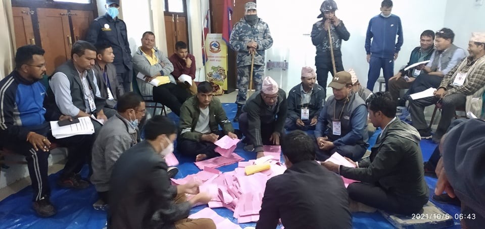 नेपाली काँग्रेस बाजुराको मतगणना सूरु