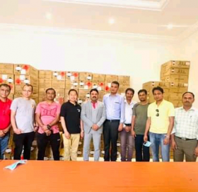 कतारमा २० हजार नेपालीलाई स्यानिटाइजर वितरण