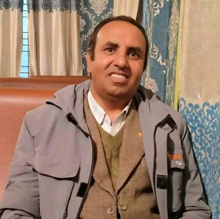 बझाङको अधिवेशनमा खटिएका निर्वाचन अधिकृत नगदसहित सम्पर्कविहीन:चुनाव भयो स्थगित