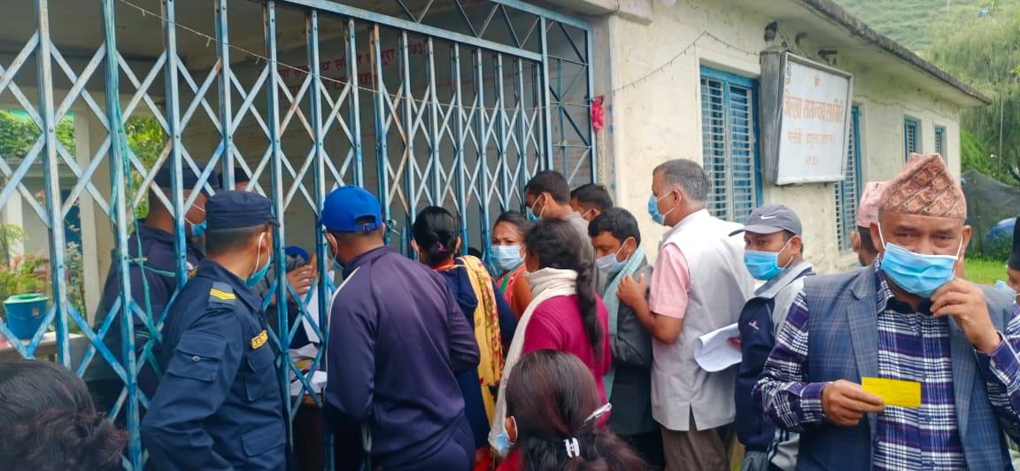 काँग्रेस बाजुरा निर्वाचन प्रक्रियामा अघि बढ्यो, मनोनयन दर्ता शुरु