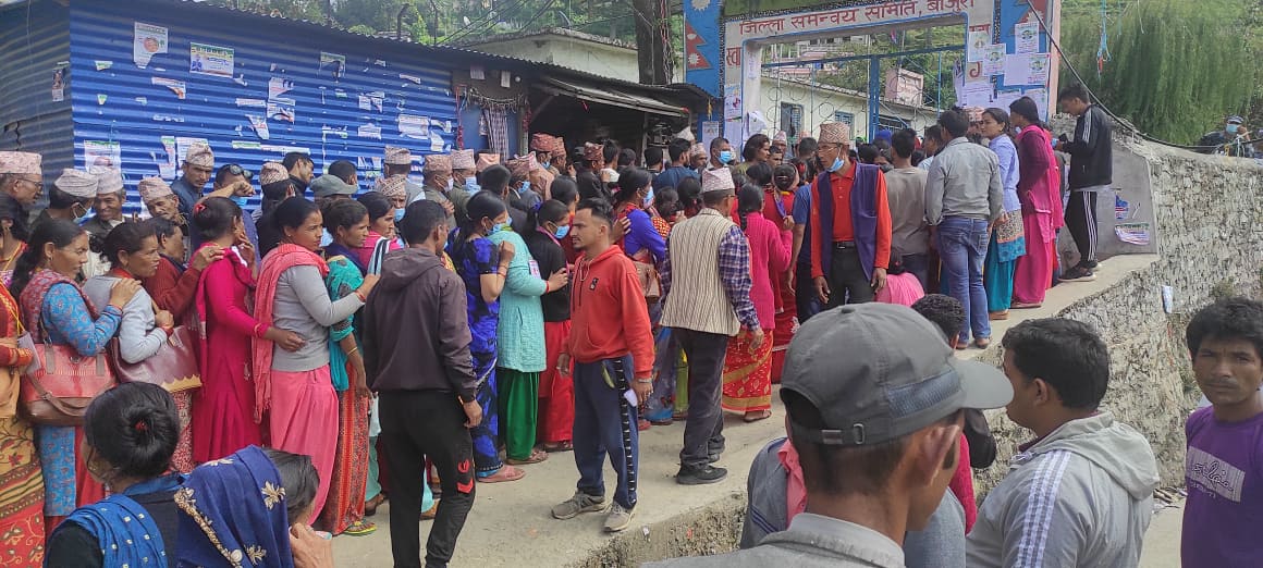 नेपाली काँग्रेस बाजुराको सभापतीमा भएकाे दोस्रो चरणको मतदान सम्पन्न ११८२ मत खस्यो