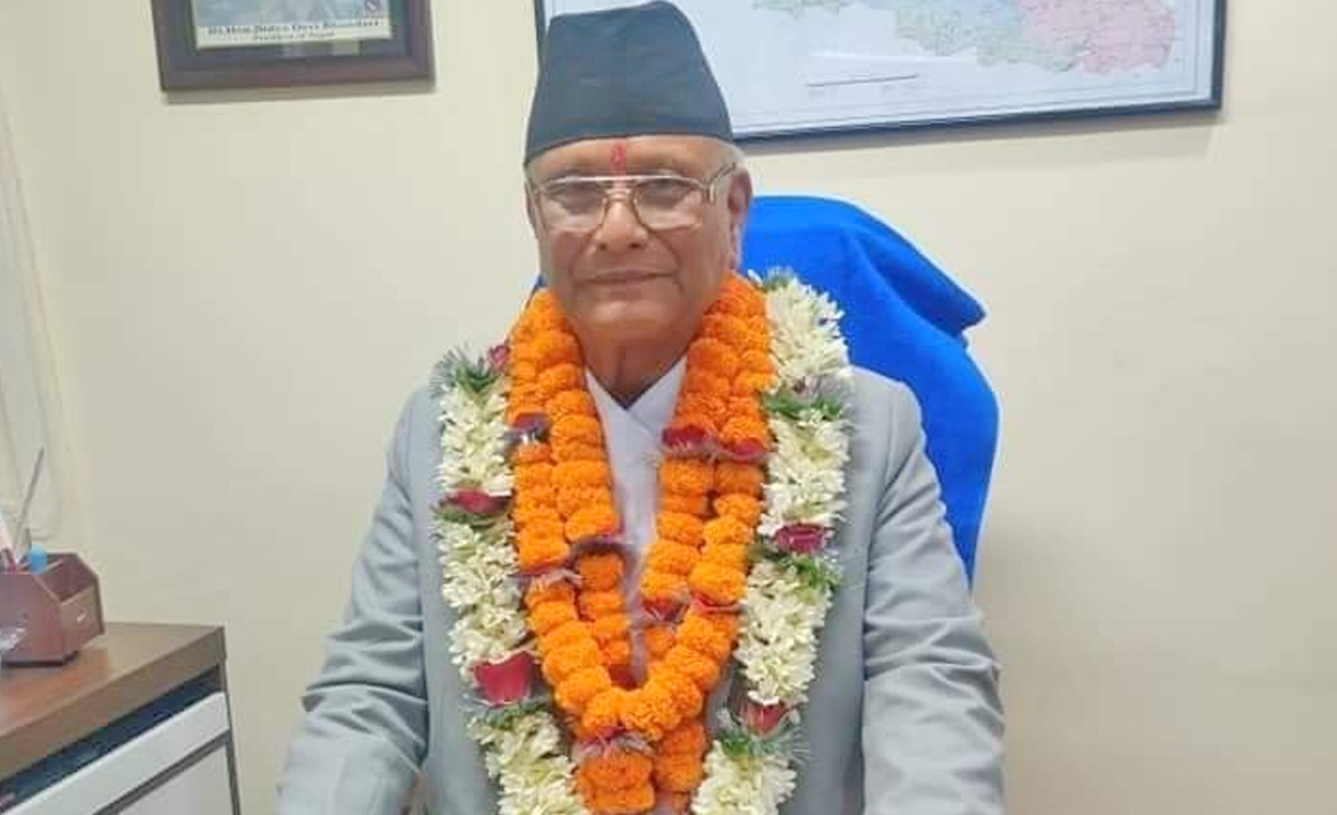 उद्योगमन्त्री गजेन्द्र हमालको राजीनामा स्वीकृत