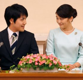 जसले राजकुमारीको पदवी त्यागेर प्रेमीसँग विवाह गरिन्