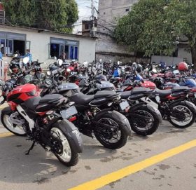 नम्बर प्लेटविनै चलाएका २ सय १९ वटा मोटरसाइकल पक्राउ